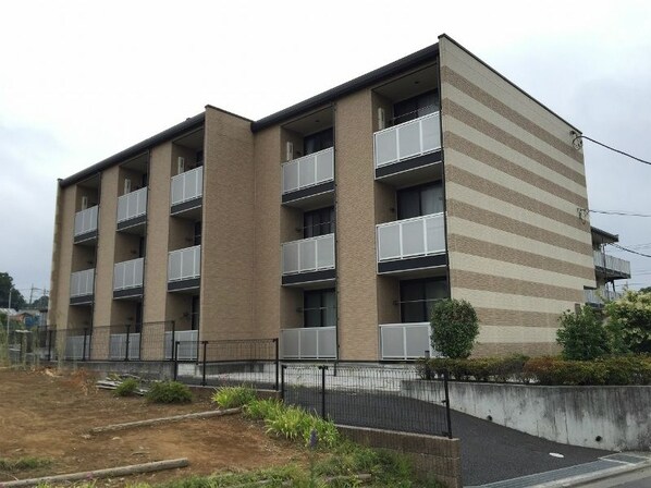 レオパレスコスモスカイIIの物件外観写真